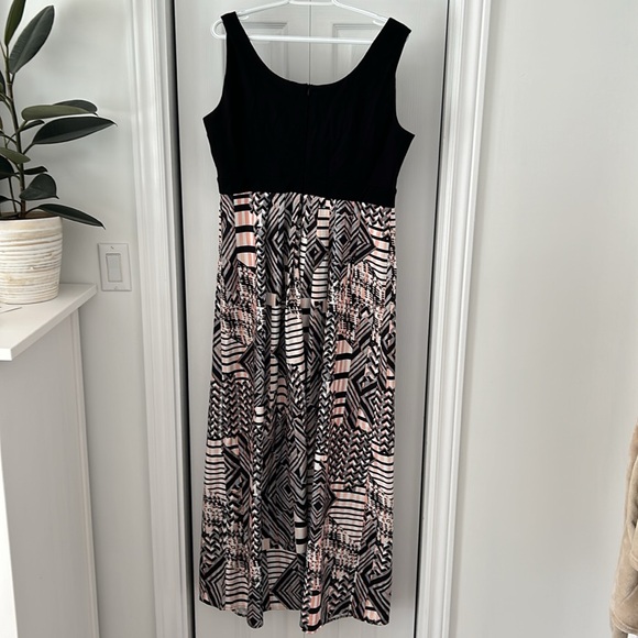 Tribal Femme Maxi Dress - Picture 5 of 5